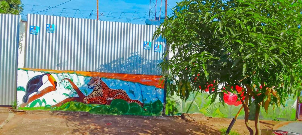 Hostel Loli Puerto Iguazu Luaran gambar